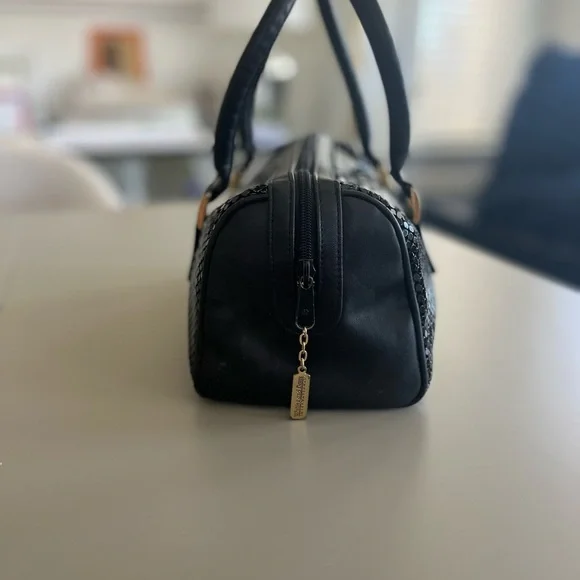 Whiting and Davis handbag - Picture 3 of 6